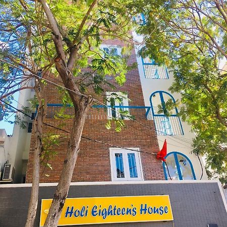 Holi Eighteen'S House Vinh Hai Exterior foto